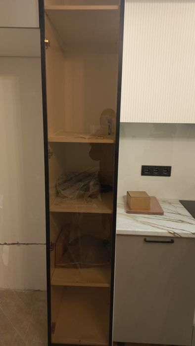 Дверь стекло для мебели