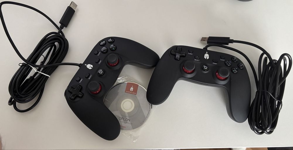 Два жични контролера Spartan Gear Oplon