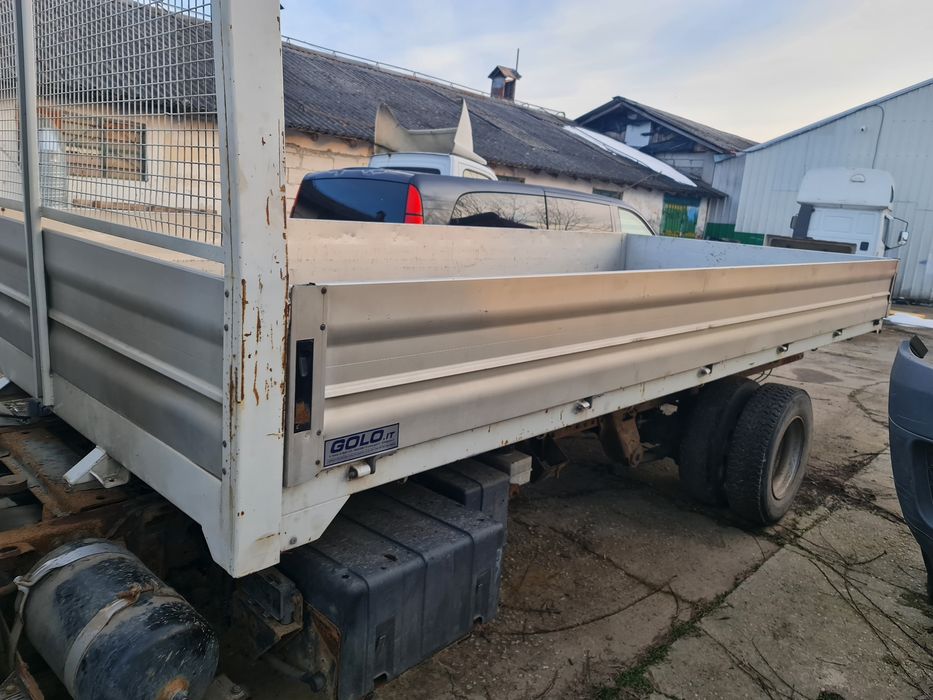 Bena Iveco  5m  iveco Mercedes Ford Renault Opel Isuzu Mitsubishi