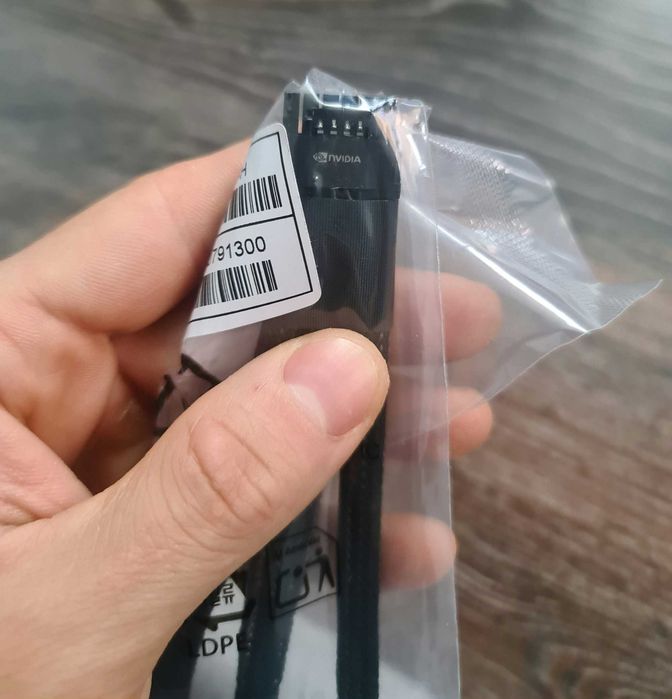 Cablu alimentare Placa video Nvidia-600W 16pin la 3x8pin-Sigilat