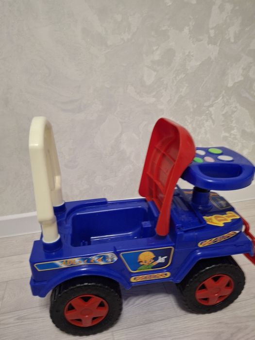 Продам машину для ребёнка