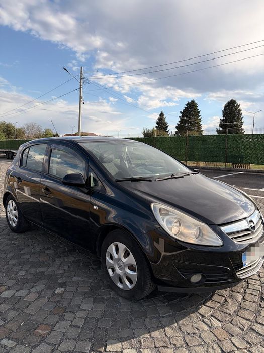 Opel corsa 1.3. 2008