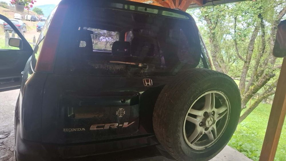 Vând masina Honda CR-V