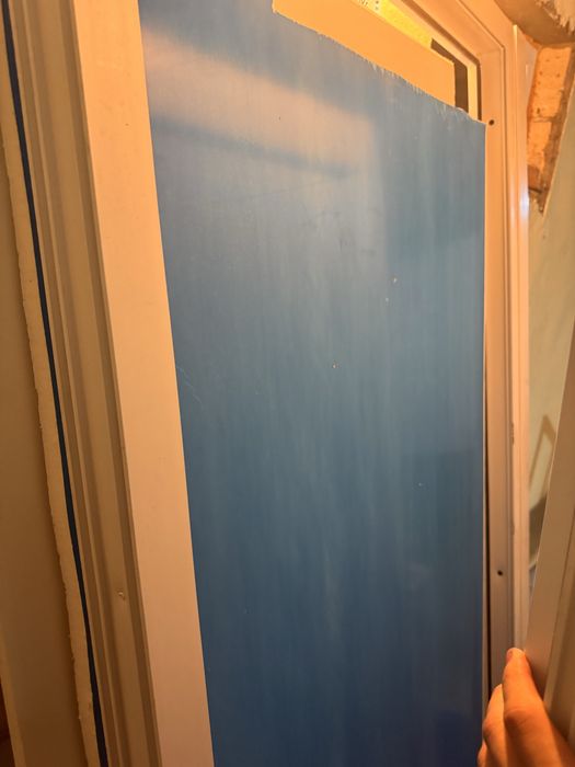 Пластиковые ограждение с 2 дверьми