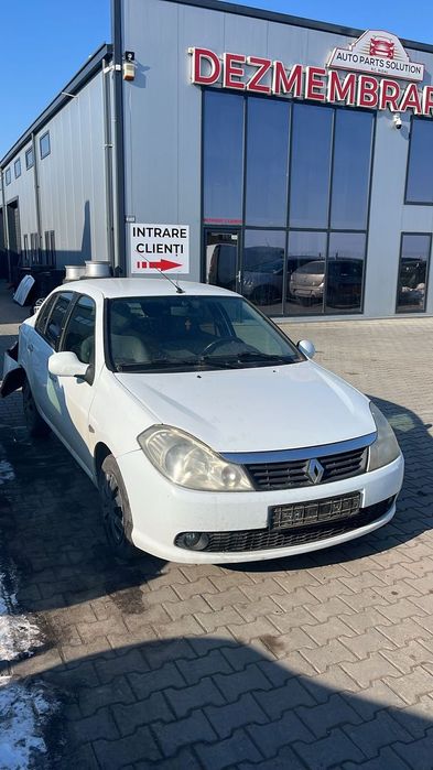 Dezmembram Renault Clio Thalia 1.5 diesel din 2010