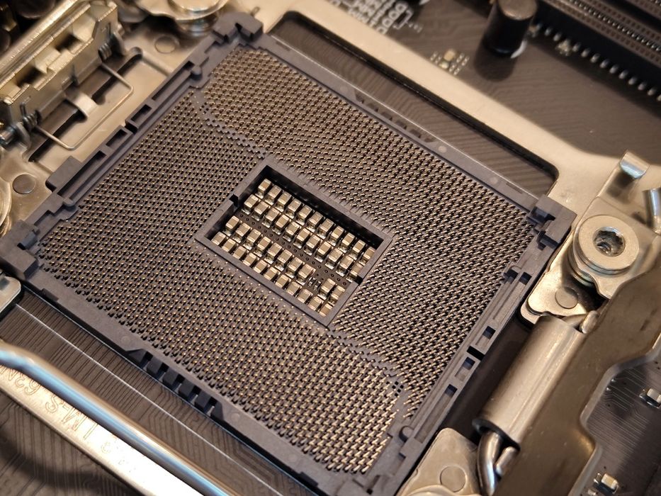 Дъно Asus ROG Strix X99 GAMING Wi-Fi