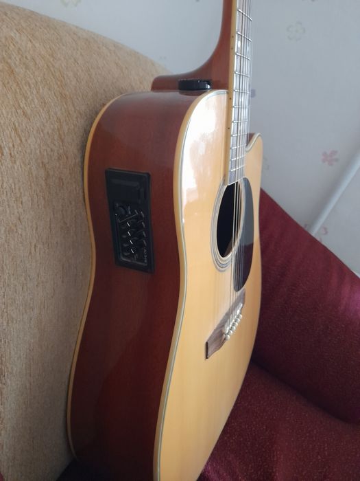 41 размерли Электро аккустик гитара сотилади