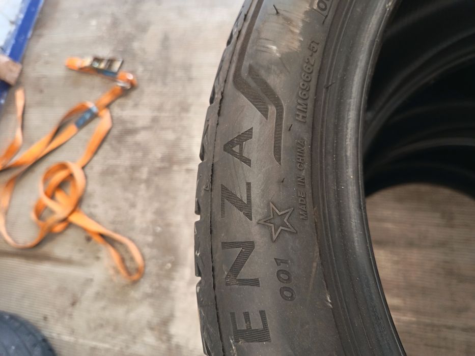Anvelope vara 275 40 20 Bridgestone 2022 7mm