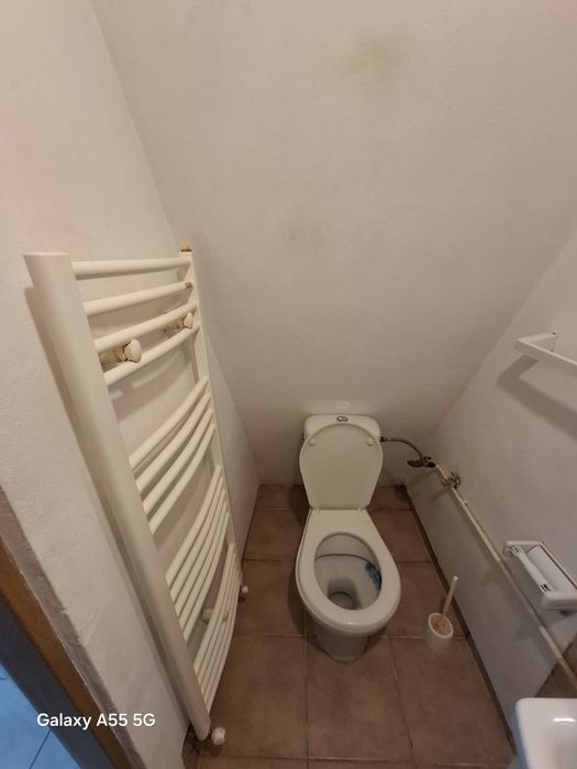 De închiriat garsoniera la casa.