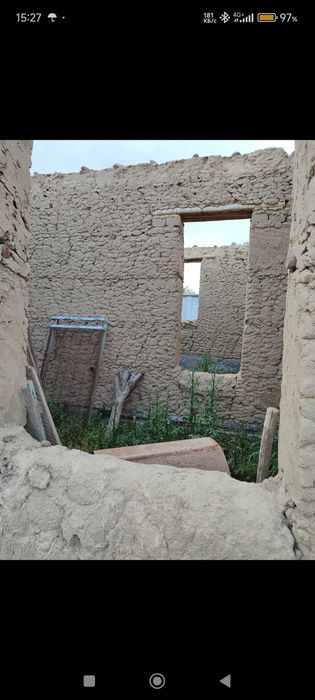 6sotik uchaska sotiladi 3 xona uiy bilan sotiladi