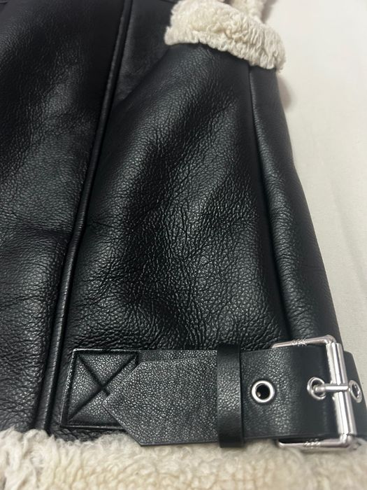 Кожен елек от Bershka