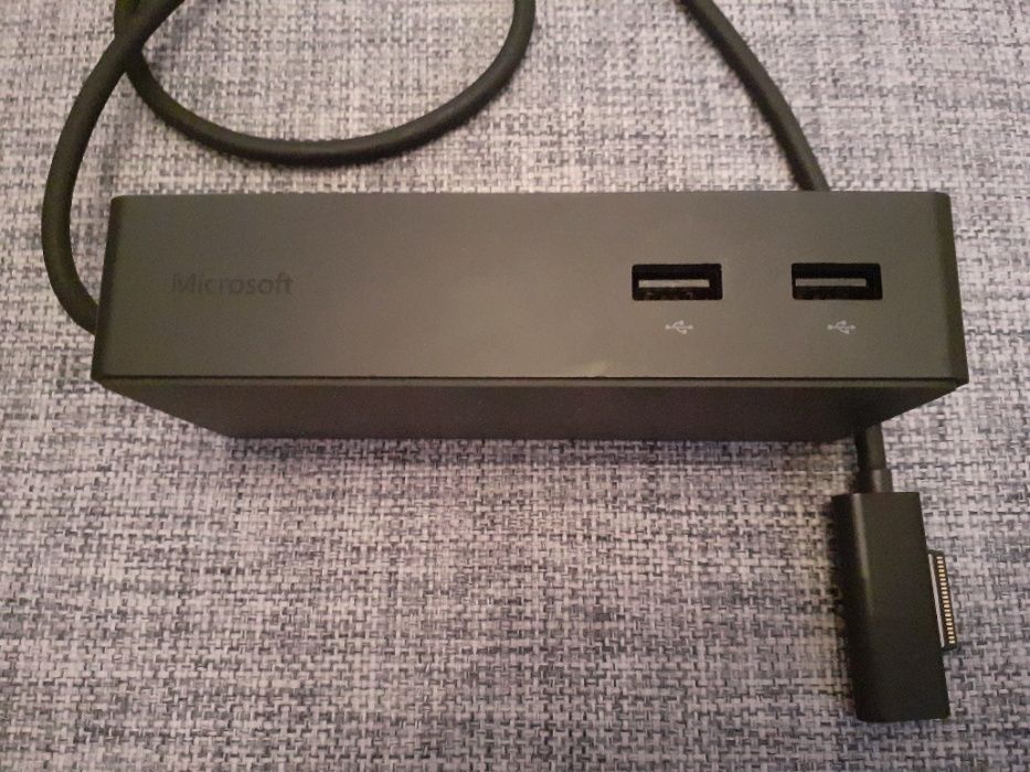Microsoft Surface Pro 3+4, statie de incarcare