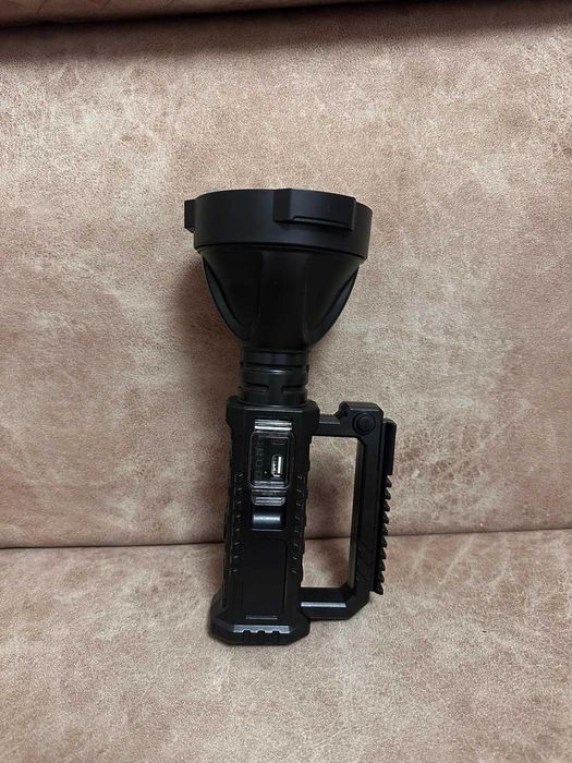 Lanterna LED multifunctionala, reincarcabila USB, puternica