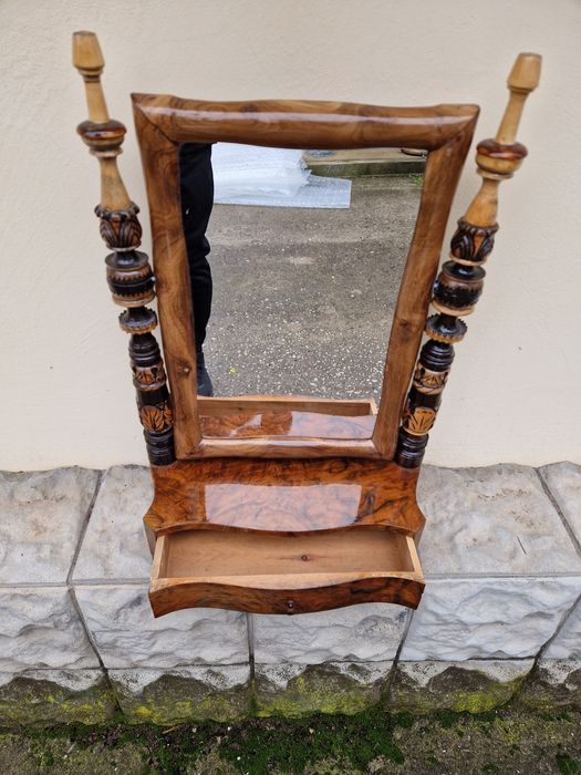 Прекрасна антикварна холандска конзола с огледало