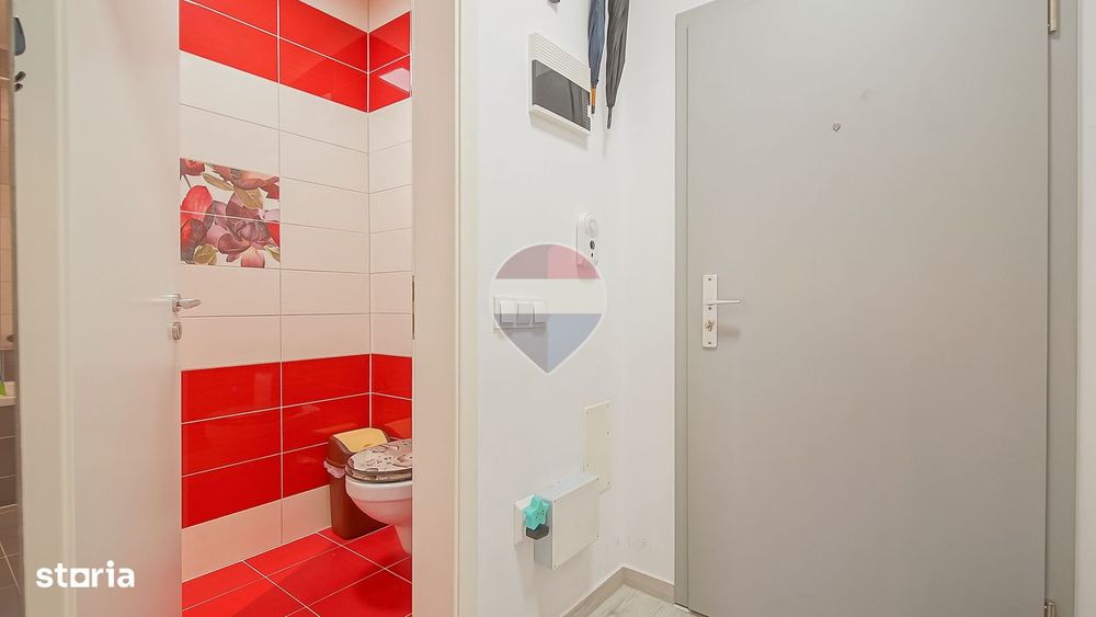 Apartament 3 camere Maurer Tractorul Balcon generos, Parcare și Boxă