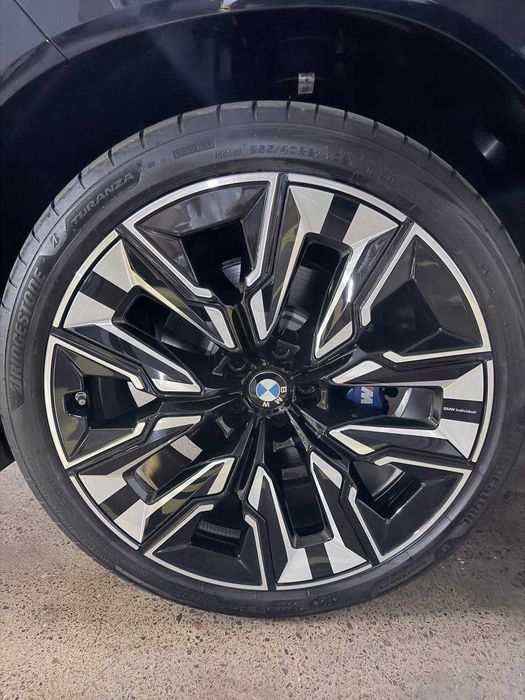 BMW X3 30L -конкурент  GLC, Lexus RX, X5 мини версия