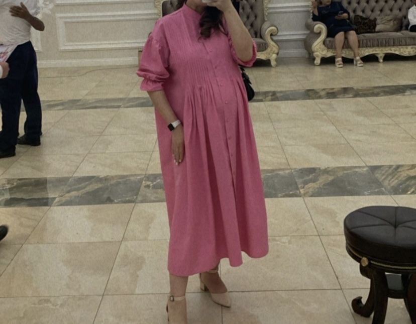 Комбез и платья в продаже