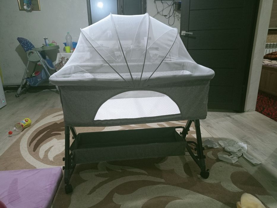 Продам манеж и Ходунок