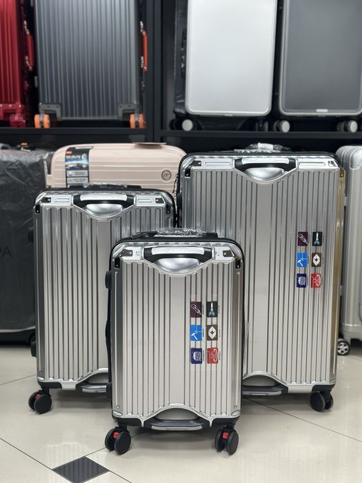 Чемоданы из поликарбоната