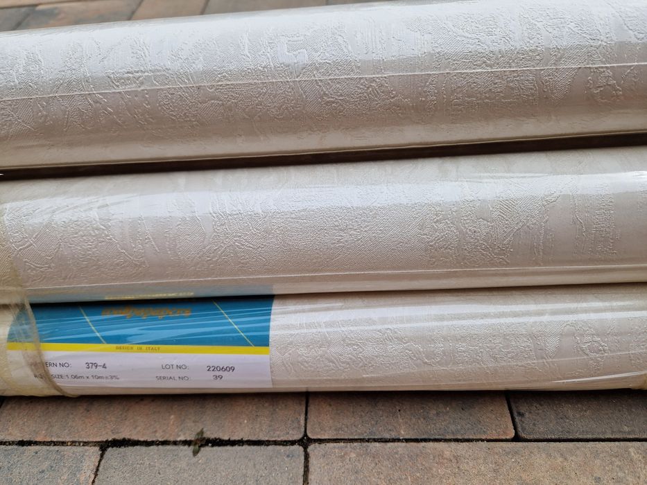 Продам обои винилованные