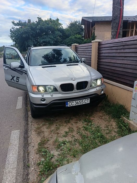 Vând bmw x5 3.0 volan pe dreapta