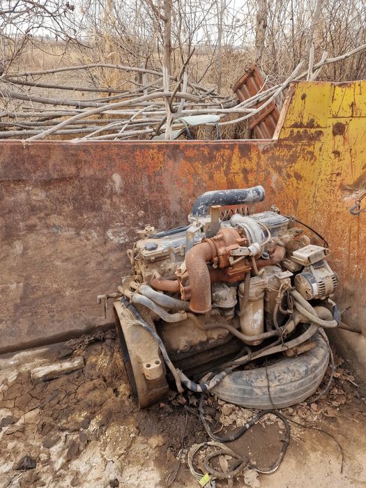 Camiens dizel mator sotiladi