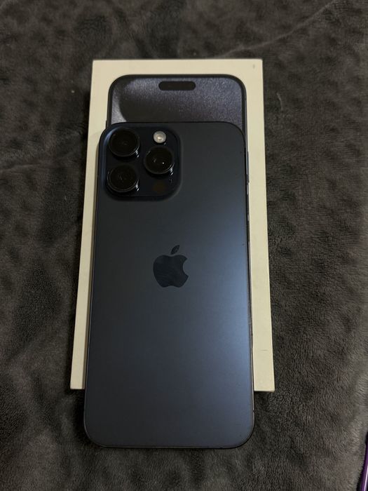 iPhone 15 pro max 256 гб