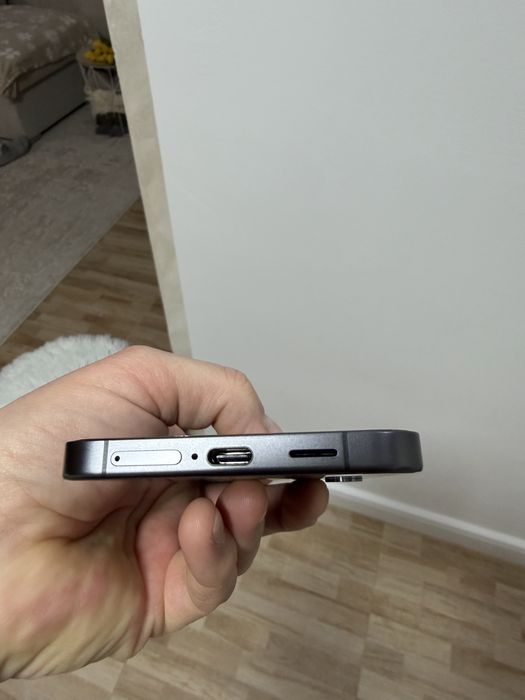 Samsung s 24 + 512  GB