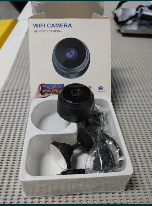 Мини беспроводная камера Wifi HD 1080P Домашняя камера безопасности

1