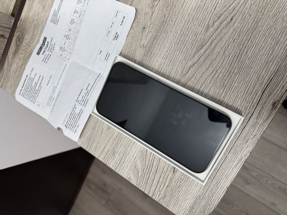 Vand iphone 16 pro max 512 GB White