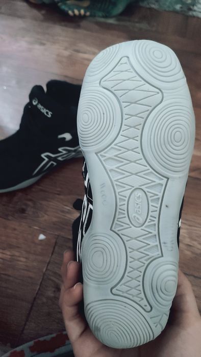 черные борцовки Asics Snapdown, предназначенные для вольной борьбы