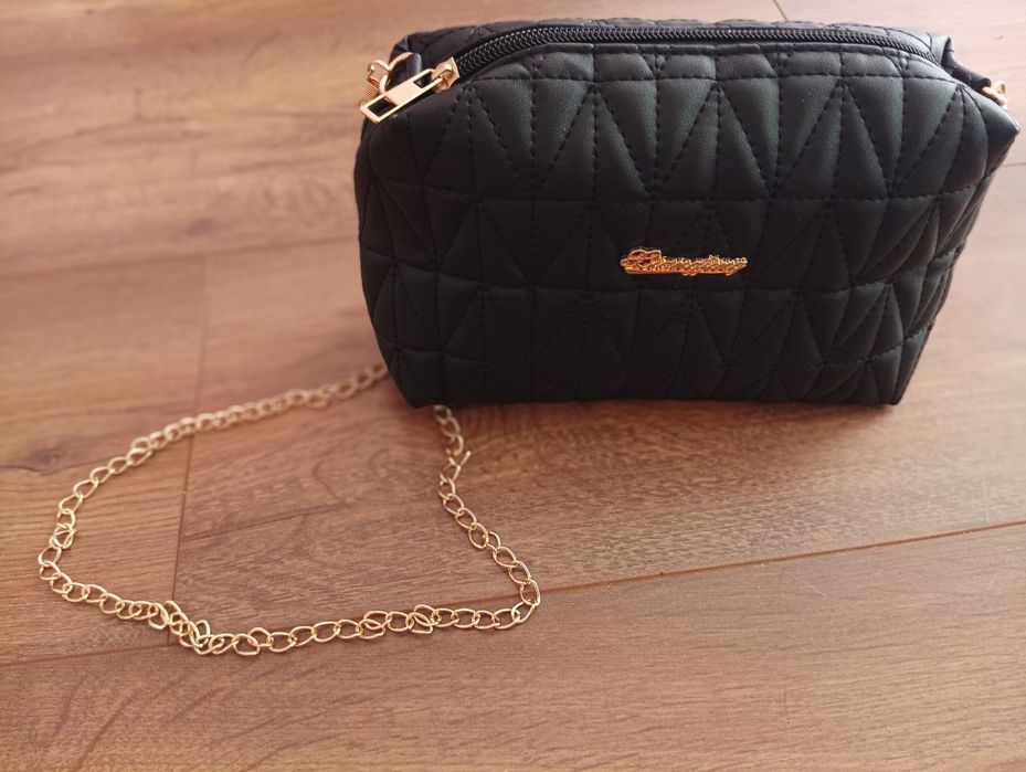 Дамска малка чанта