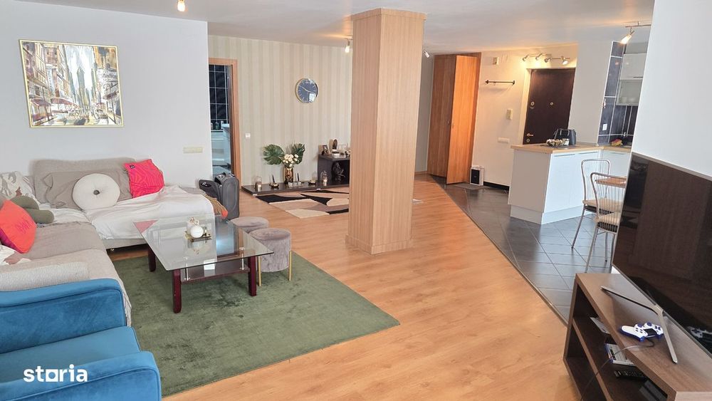 Vand apartament 3 camere decomandat Deva, Dorobanti, etaj 1, mobilat