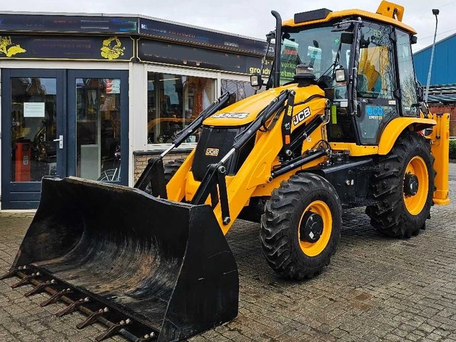 Экскаваторы-погрузчик JCB 3DX Plus 4WD / Кондиционер