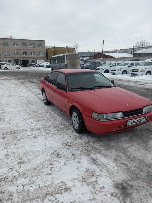 продам мазду лифтбек