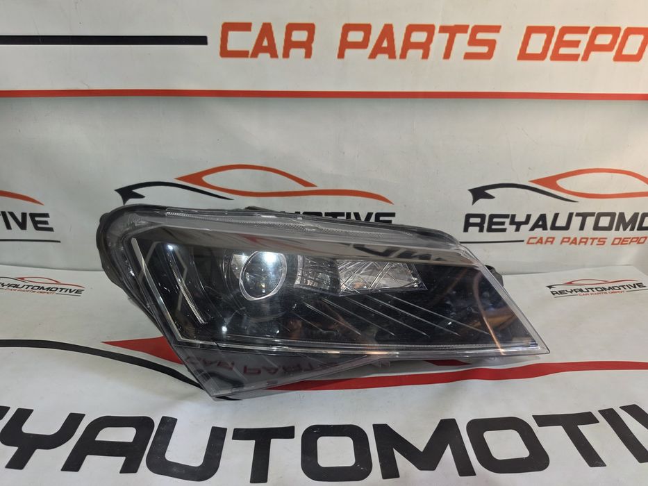 Far dreapta bixenon led Skoda Superb 3 dupa 2015 cod 3V1941016A