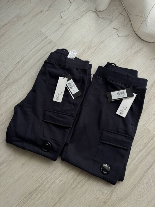 C.P Company pantaloni de trening (Sweatpants) L Dimensiune Nou