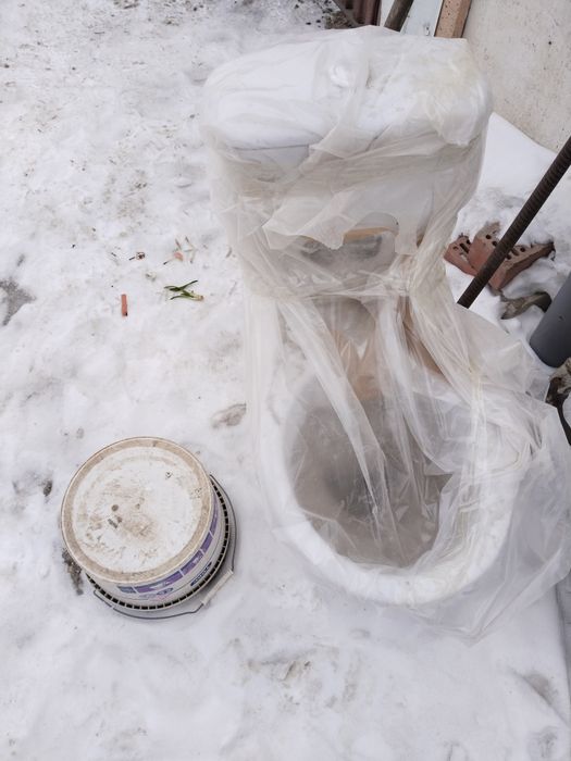 Унитаз с бочком...