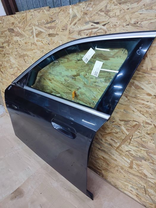 Usa portiera stanga Bmw seria 5 G60  fata spate