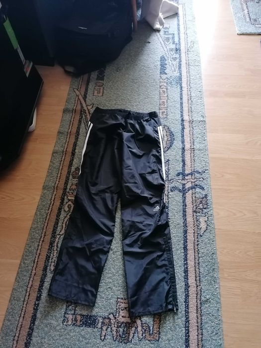 Pantaloni Adidas femei