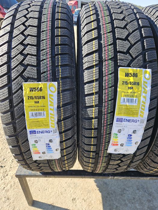 Vând anvelope iarna 215/65/16 215/65r16