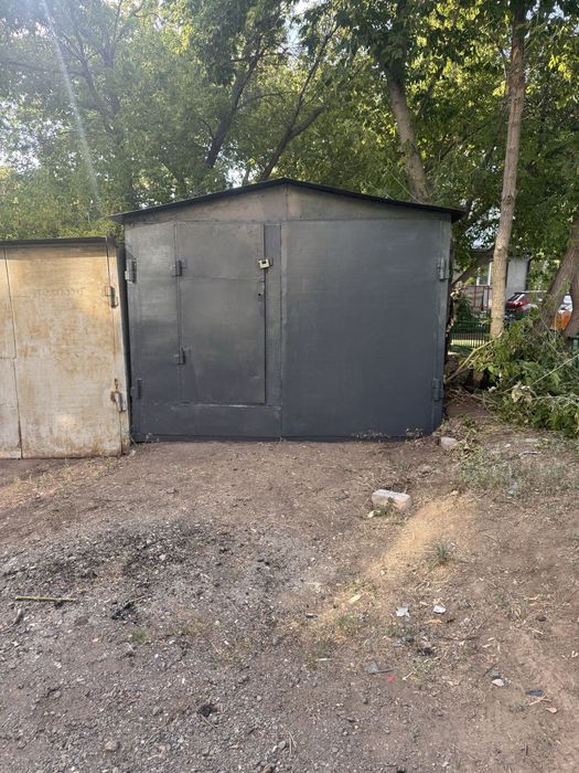 Продам гараж железный
