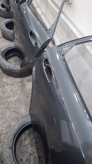 Jentra radnoy eshiklar