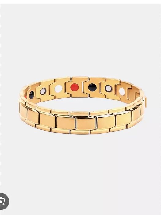 Ayollar uchun 4 tasi birda nabor (braslet, rolex soat, 2 xil atir)