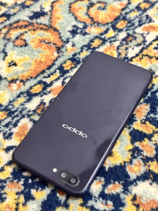 Смартфон Oppo A3s