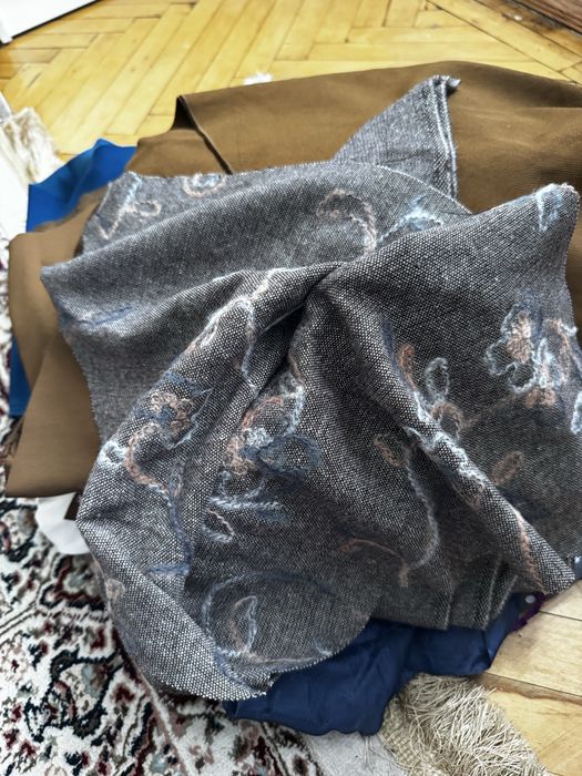 Отдам куски ткани