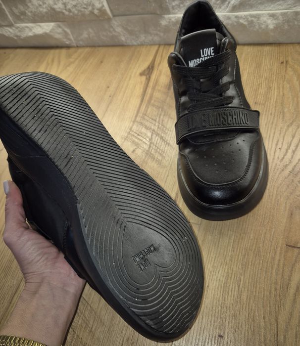 Сникърси Love Moschino 39н