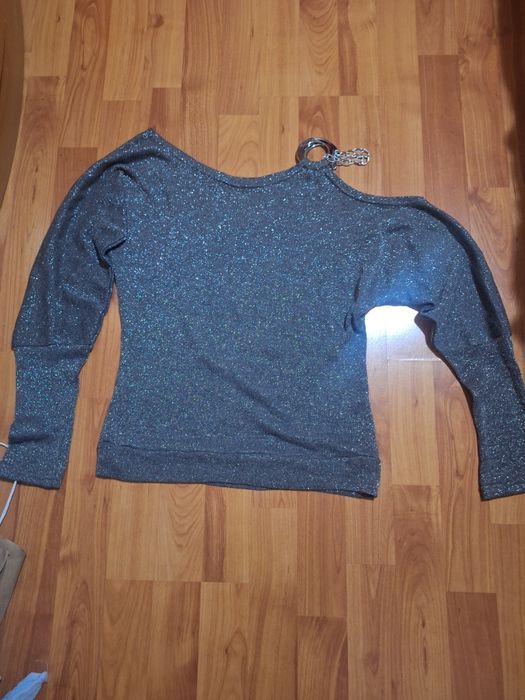 Сива елегантна блуза