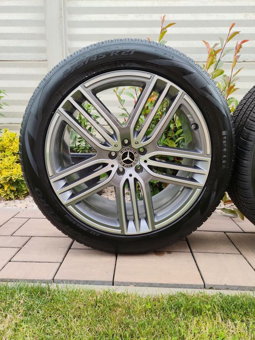 Vând jante Mercedes GLS/ GLE/GLE coupe W167  pe 21" originale anvelope Pirelli all season  noi