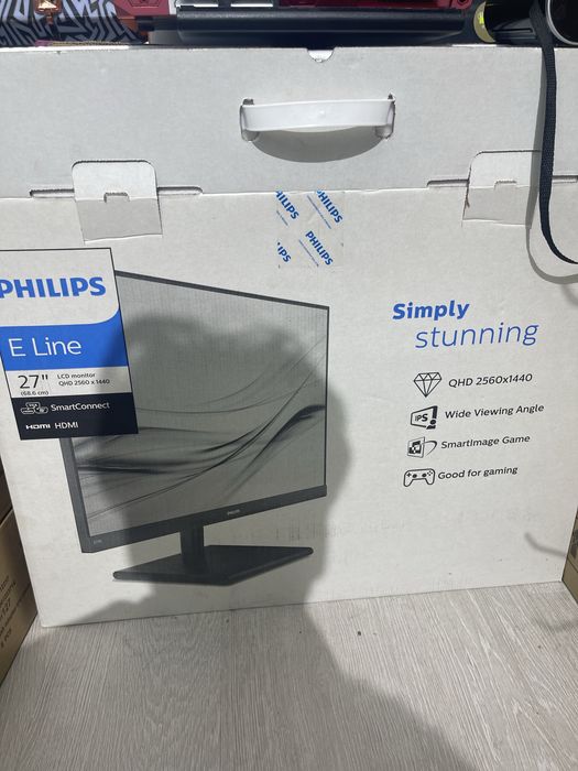 setup gaming vine impreuna cu monitor unitate tastatura si mouse